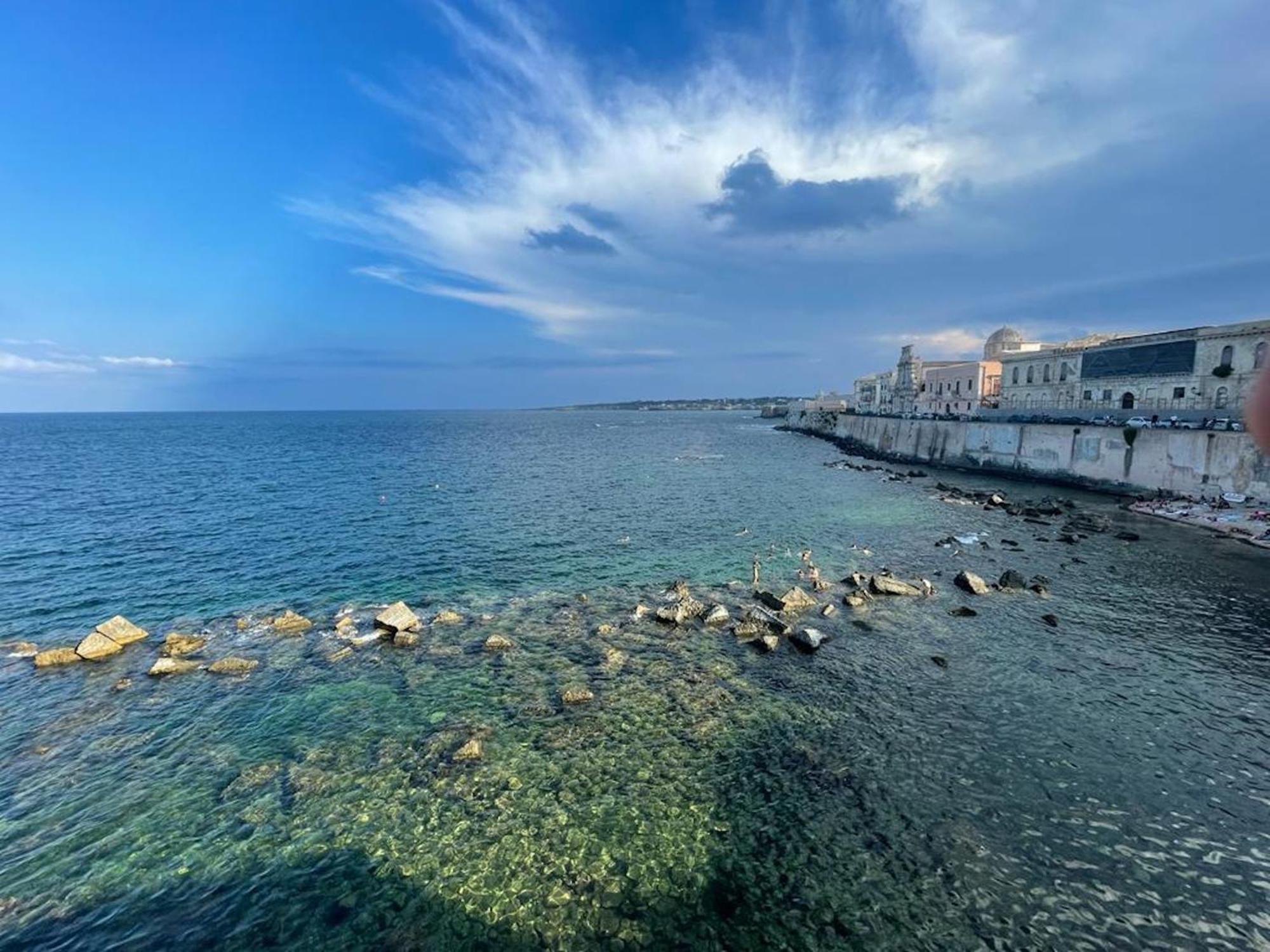 Isola Di Luce *