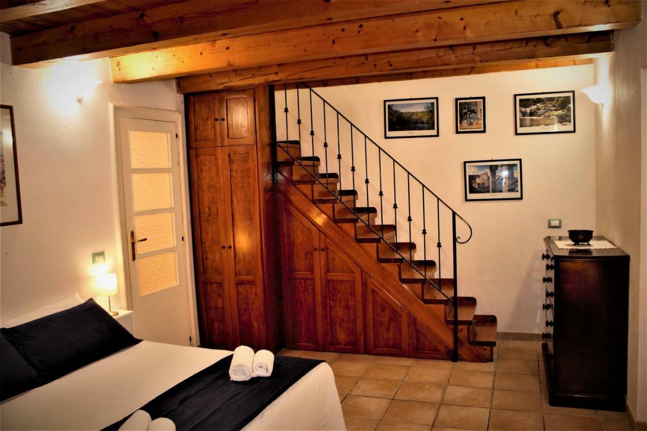 Isola Di Luce Apartment *