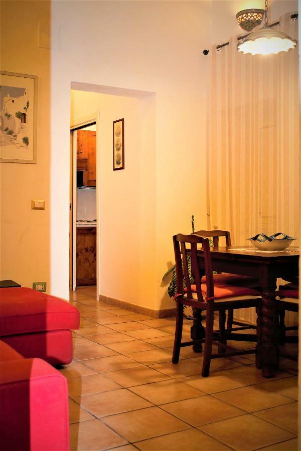 Isola Di Luce Apartment *